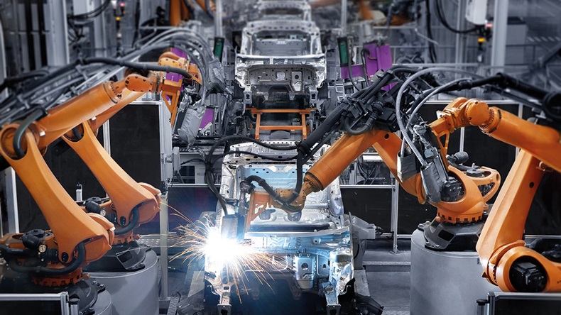 ProductIon line (Jenson/Shutterstock.com)