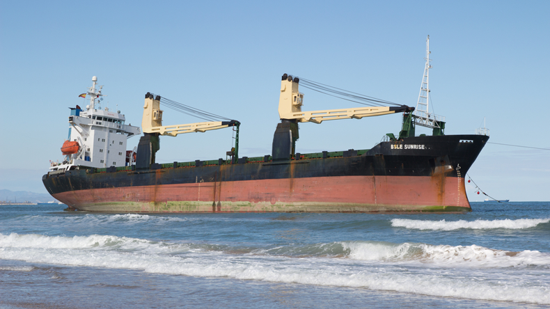 BSLE Sunrise grounding, off Valencia September 2012