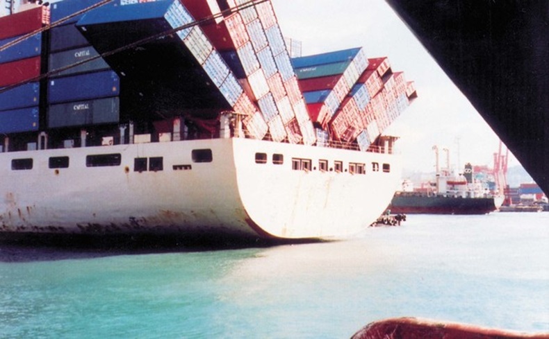 container stack collapse