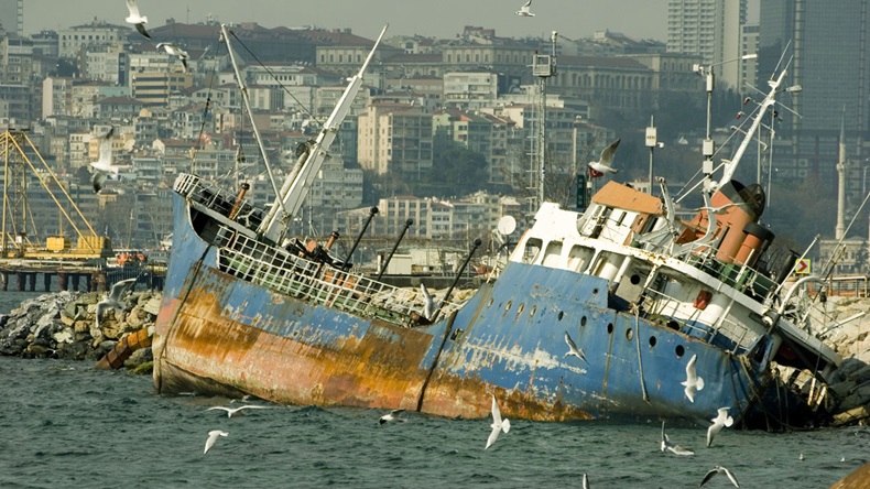 Wrecked ship, Istanbul