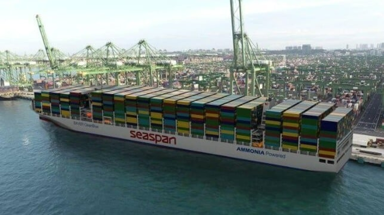 Ammonia fuelled neo panamax boxship