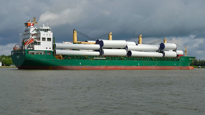 General cargoship with container capacity Chipol Taian at Kiel Canal