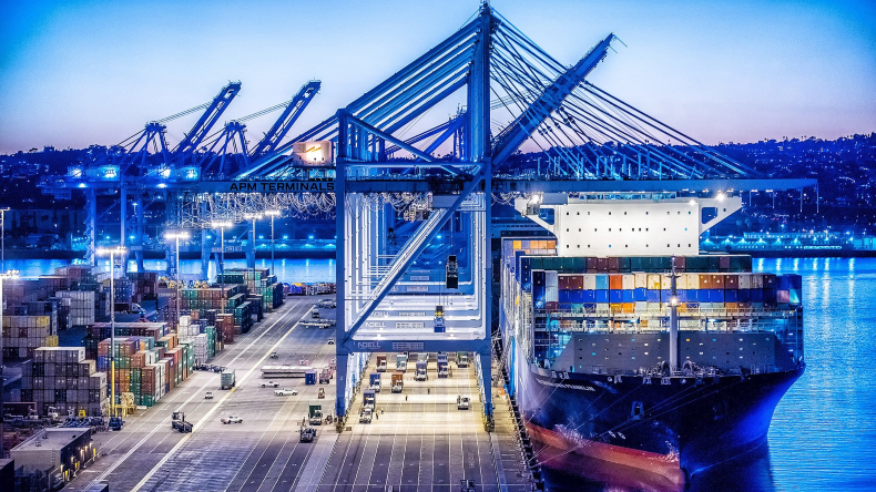 APM Terminal LA Pier 400