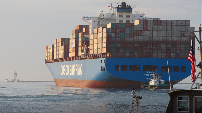 Cosco ship in LA