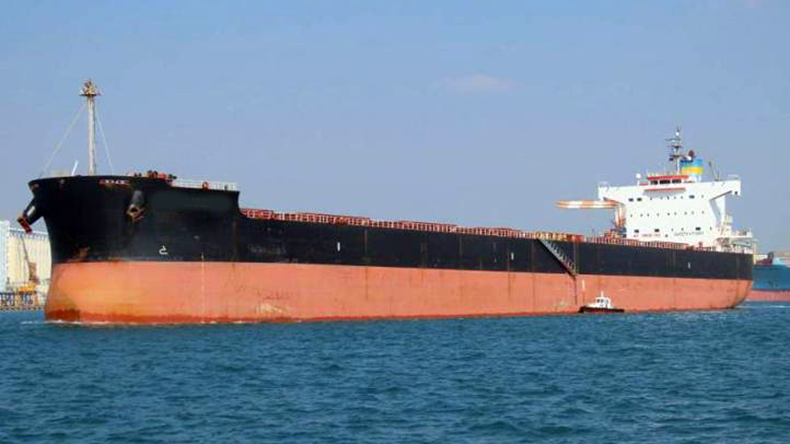 Oasea dry bulker ship at port
