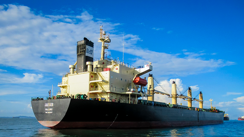 Eagle Bulk ship Jaeger at sea