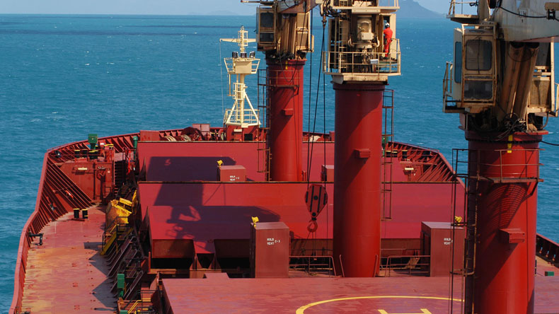 Bulk carrier deck and cranes