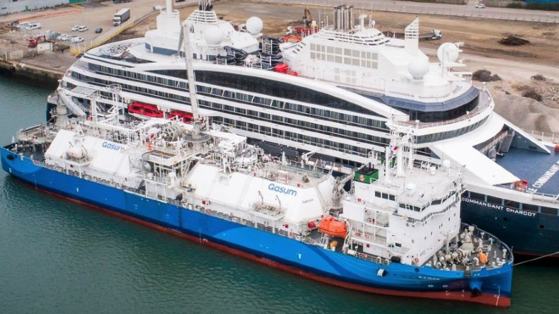 Gasum LNG bunker vessel