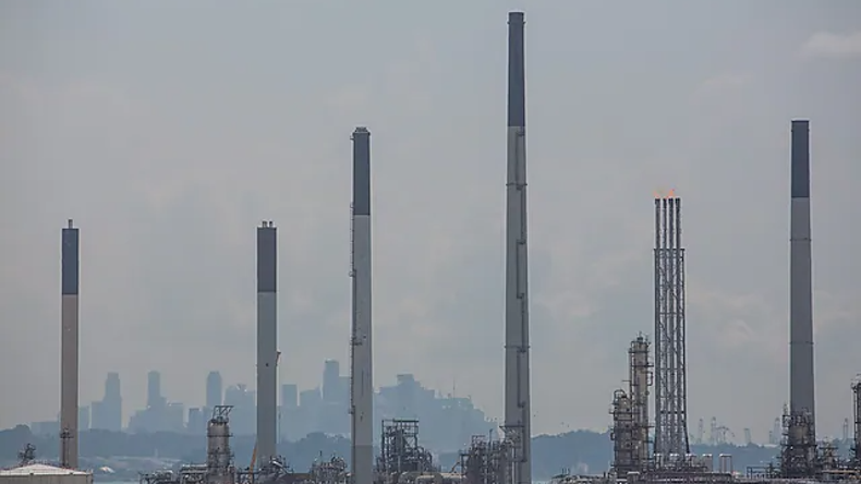 Shell Singapore refinery
