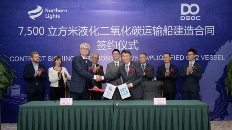 Northern Lights and Dalian Shipbuilding Offshore Co sign the contract.