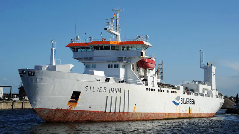 General cargoship Silver Dania at port