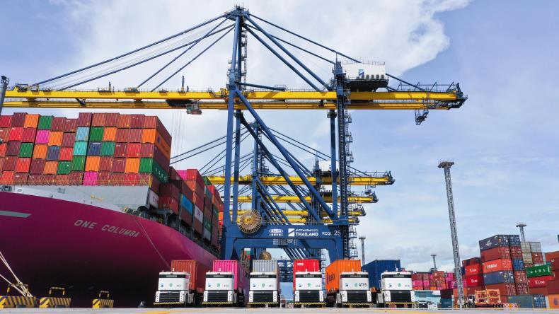 Westwell’s Q-Trucks at the Laem Chabang Port in Chonburi Province, Thailand