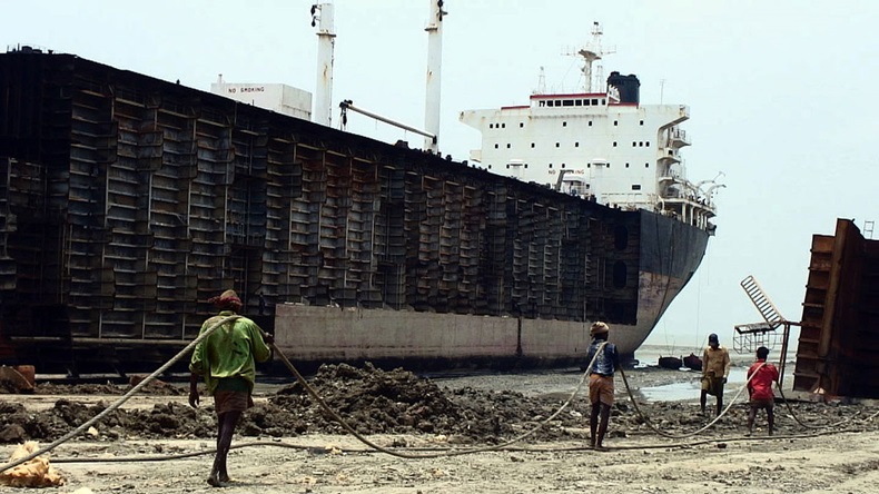 Jafrabad Chittagong shipbreaking
