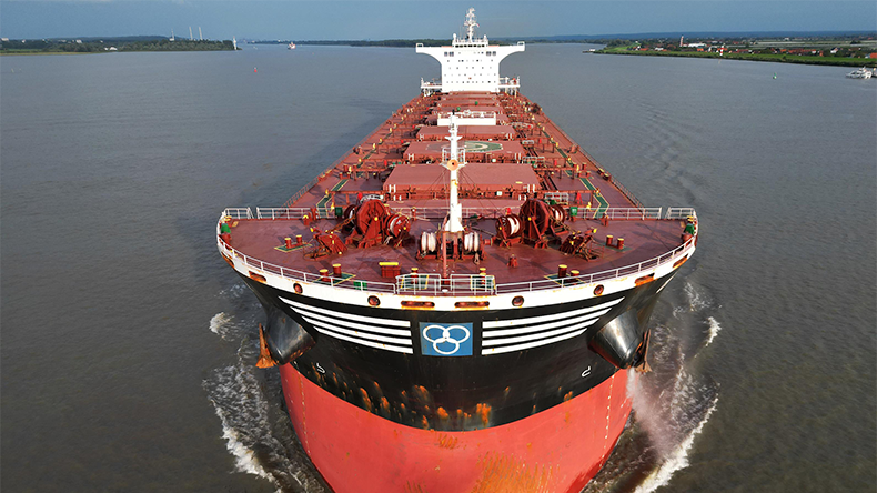 Capesize bulk carrier Cape Supplier at Kiel Canal