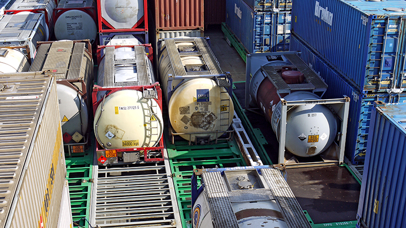 Tank container
