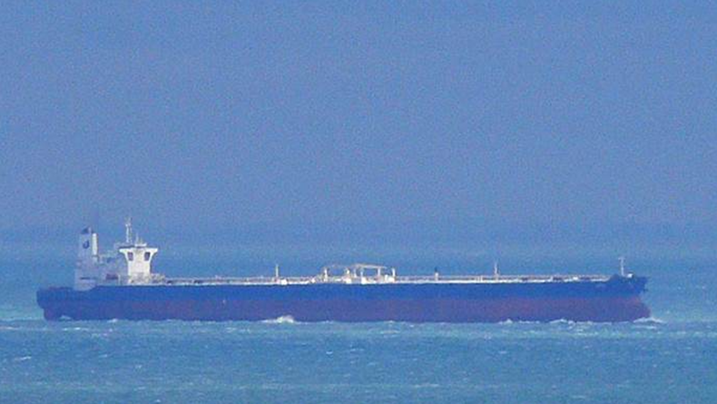 Very large crude carrier Amjad at sea