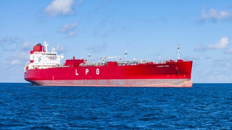 VLGC Clipper Posh 790x444 credit Tony Watson Alamy Stock Photo