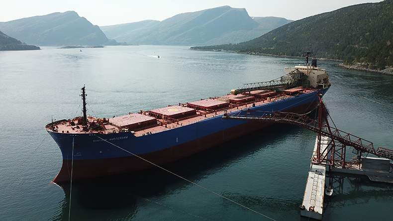 Sodaflexx installs dry scrubber on bulk carrier Bontrup Amsterdam