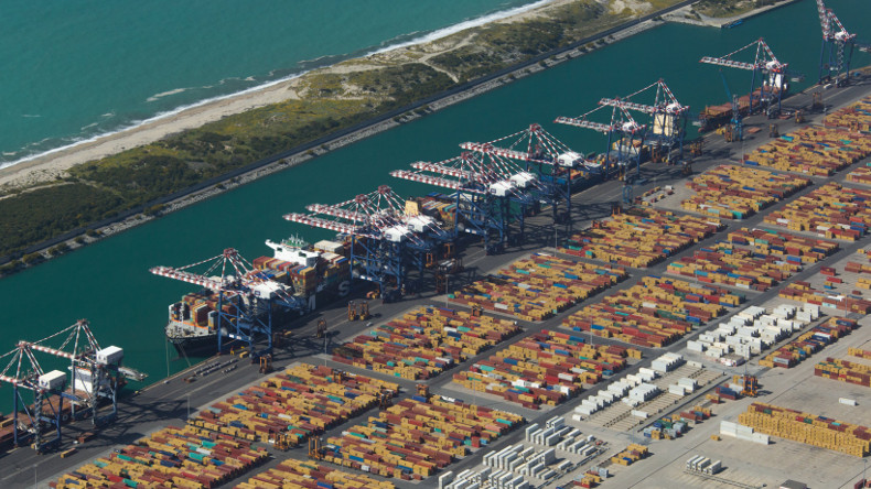 Medcenter Container Terminal, Gioia Tauro, Italy