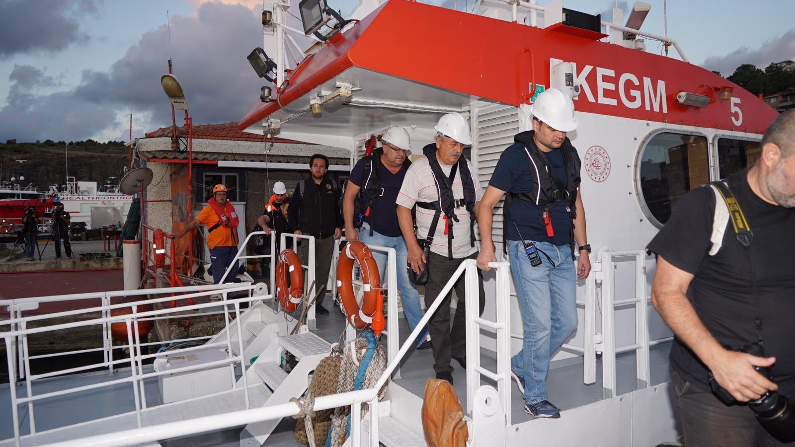 Joint Coordination Centre inspection team on grain carrier Fulmar S