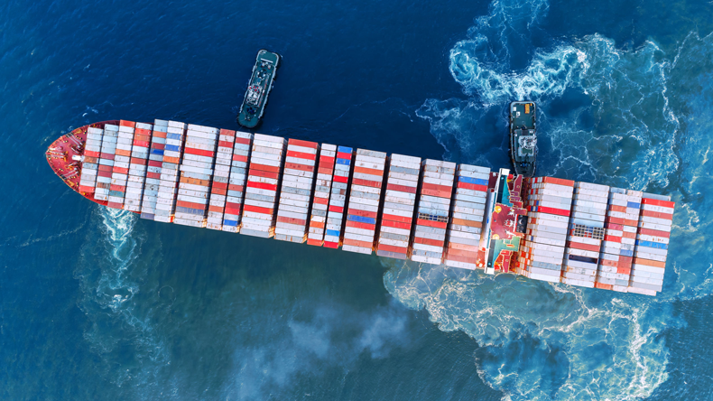 Containers vessel